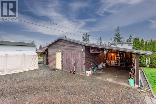 255 Carolyn Rd, House detached with 4 bedrooms, 2 bathrooms and 4 parking in Campbell River BC | Image 32