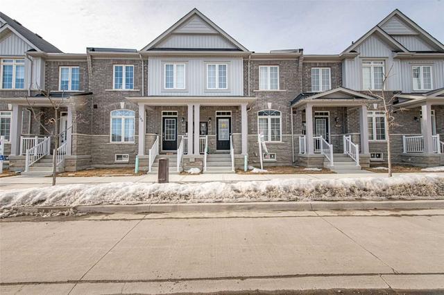 142 Remembrance Rd, House attached with 4 bedrooms, 4 bathrooms and 2 parking in Brampton ON | Image 1