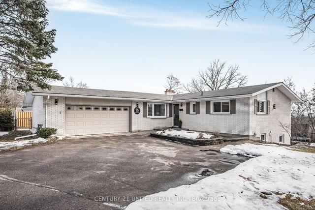16 Oakwood Cres, House detached with 3 bedrooms, 2 bathrooms and 10 parking in Peterborough ON | Image 12