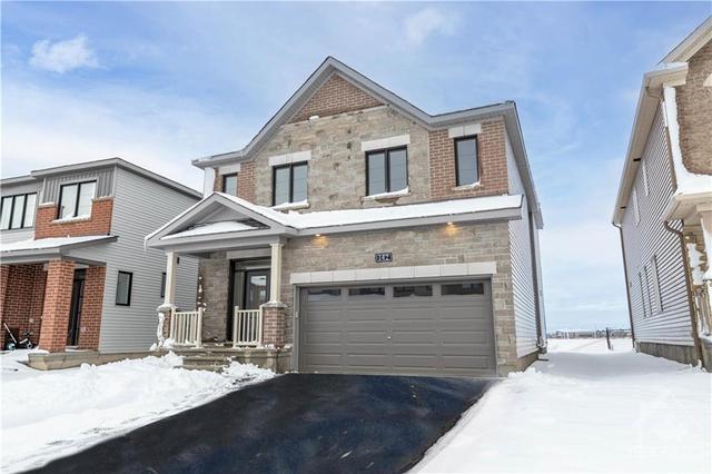 142 Namaste Walk, House detached with 4 bedrooms, 3 bathrooms and 4 parking in Ottawa ON | Card Image