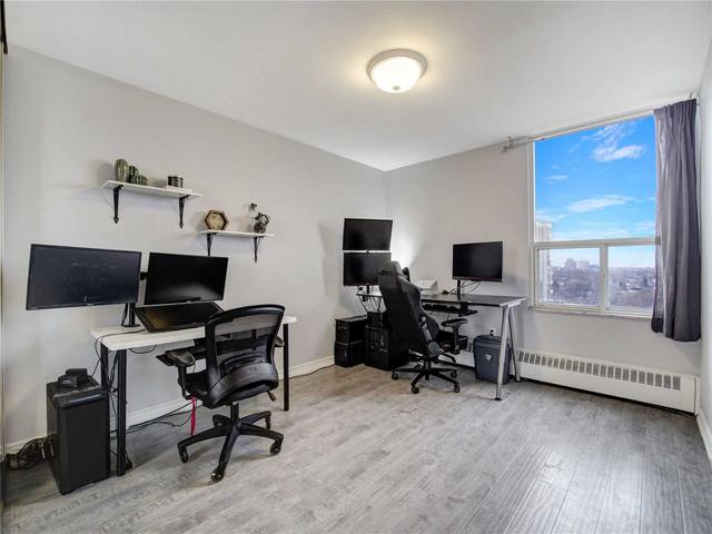 1506 - 5 Vicora Linkway, Condo with 3 bedrooms, 2 bathrooms and 1 parking in Toronto ON | Image 25