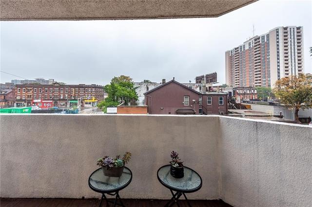 303 - 21 East Avenue S, Condo with 2 bedrooms, 2 bathrooms and 1 parking in Hamilton ON | Image 29