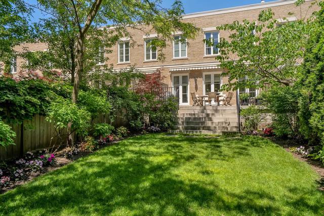 25 Heath St W, House attached with 2 bedrooms, 5 bathrooms and 2 parking in Toronto ON | Image 9