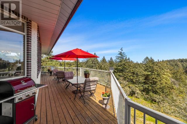 3849 Graceland Dr, House detached with 3 bedrooms, 3 bathrooms and 4 parking in Metchosin BC | Image 12