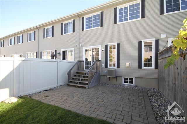 211 Idlewild Private, Townhouse with 3 bedrooms, 3 bathrooms and 2 parking in Ottawa ON | Image 25