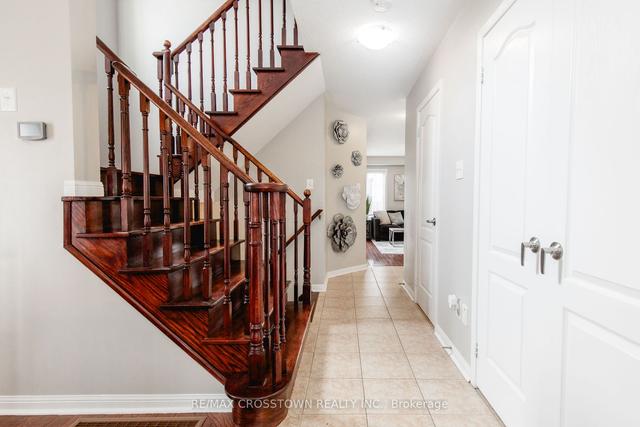 23 Diana Way, House attached with 3 bedrooms, 4 bathrooms and 3 parking in Barrie ON | Image 35