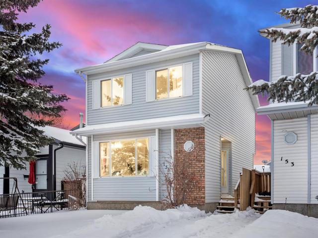 155 Taradale Drive Ne, House detached with 4 bedrooms, 3 bathrooms and 2 parking in Calgary AB | Image 1