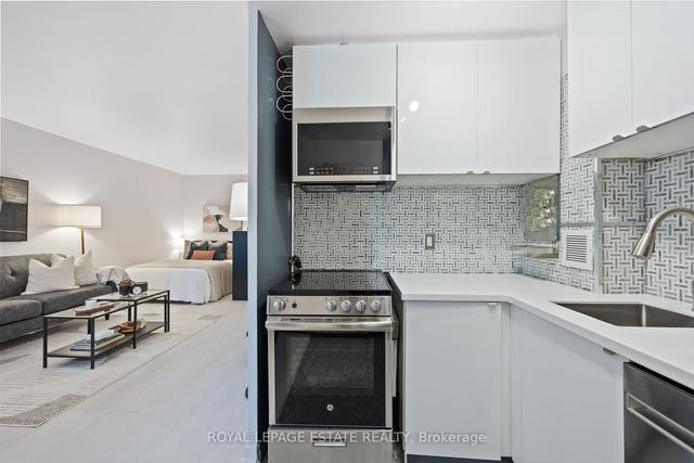 605 - 21 Dale Ave, Condo with 0 bedrooms, 1 bathrooms and 0 parking in Toronto ON | Image 22