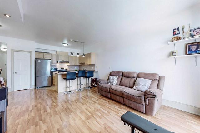 20 - 9 Pine St, Townhouse with 2 bedrooms, 1 bathrooms and 1 parking in Toronto ON | Image 16