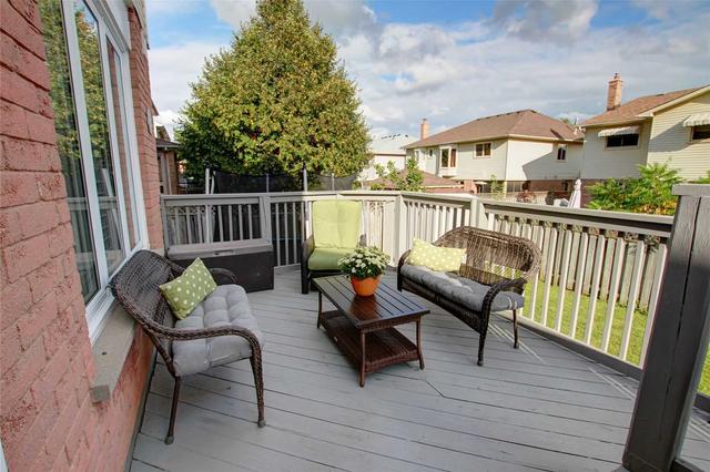 2445 Butternut Cres, House detached with 4 bedrooms, 4 bathrooms and 4 parking in Burlington ON | Image 32