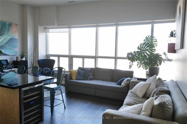 uph05 - 700 King St W, Condo with 2 bedrooms, 2 bathrooms and 1 parking in Toronto ON | Image 3