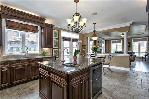 3198 Liptay Ave, House detached with 4 bedrooms, 4 bathrooms and 3 parking in Oakville ON | Image 8