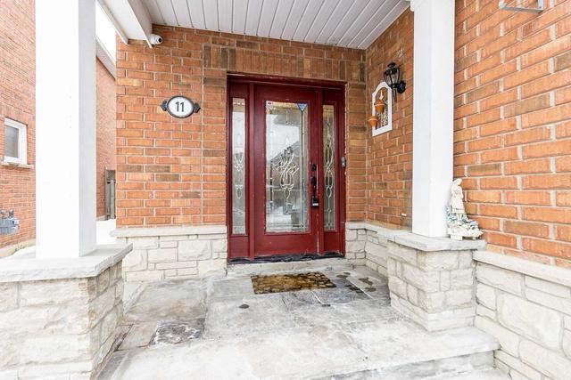 11 Brambirch Cres, House detached with 3 bedrooms, 3 bathrooms and 3 parking in Brampton ON | Image 12