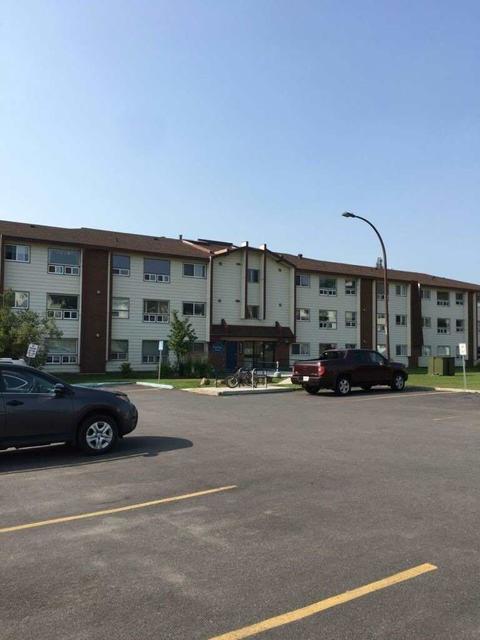 102 - 630 Sherrington Dr, Townhouse with 1 bedrooms, 1 bathrooms and 1 parking in Thunder Bay ON | Card Image