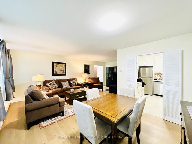 1209 - 360 Ridelle Ave, Condo with 2 bedrooms, 1 bathrooms and 1 parking in Toronto ON | Image 23