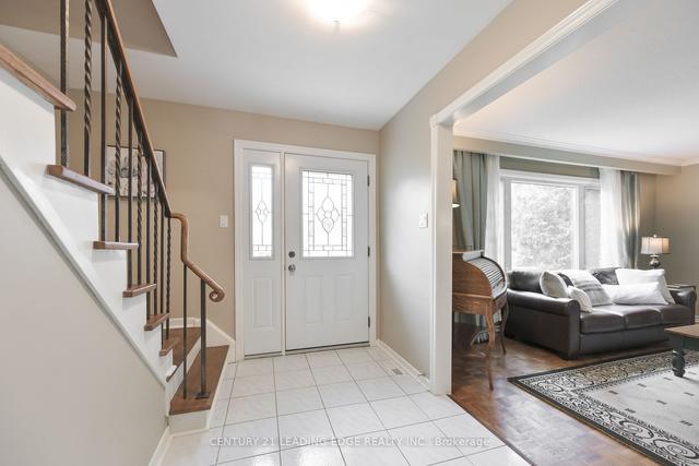 14 Sir Tristram Pl, House detached with 4 bedrooms, 2 bathrooms and 6 parking in Markham ON | Image 23