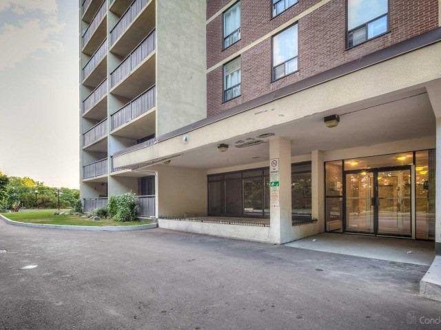 110 - 15 London Green Crt, Condo with 3 bedrooms, 2 bathrooms and 2 parking in Toronto ON | Image 12