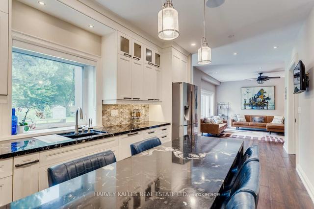 243 Armour Blvd, House detached with 4 bedrooms, 5 bathrooms and 8 parking in Toronto ON | Image 1