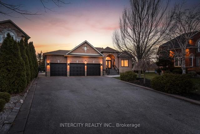 28 Harvester Cres, House detached with 4 bedrooms, 6 bathrooms and 9 parking in Vaughan ON | Image 1