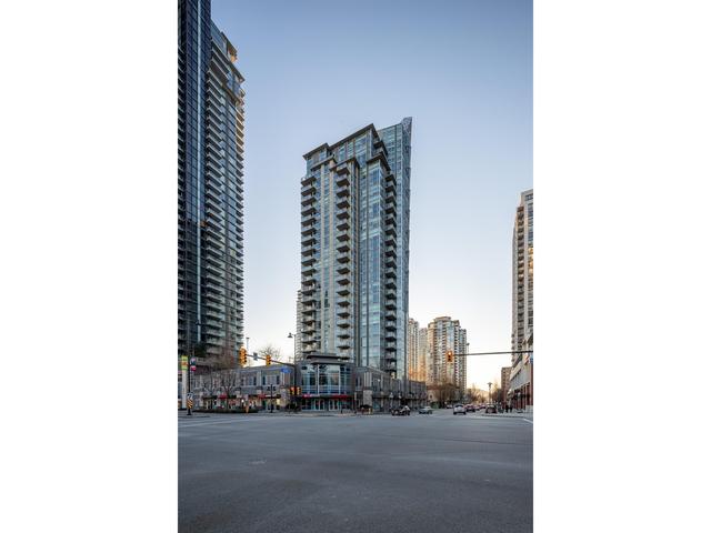 703 - 3008 Glen Drive, Condo with 2 bedrooms, 2 bathrooms and 1 parking in Coquitlam BC | Card Image