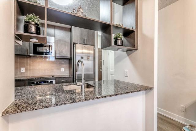 ph-23 - 2 Eva Rd, Condo with 2 bedrooms, 2 bathrooms and 2 parking in Toronto ON | Image 12