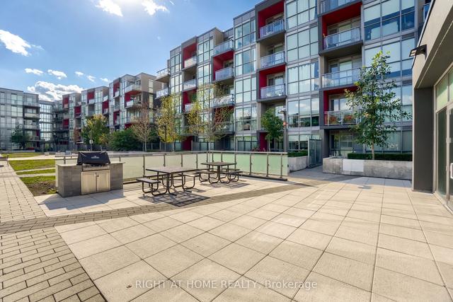 c221 - 5260 Dundas St, Condo with 3 bedrooms, 3 bathrooms and 1 parking in Burlington ON | Image 32