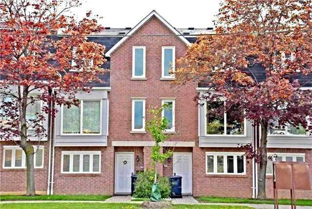 Th32 - 3500 Brimley Rd, Townhouse with 4 bedrooms, 2 bathrooms and 1 parking in Toronto ON | Image 1