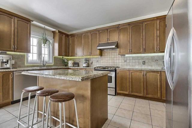 109 Lady Karen Cres, House detached with 4 bedrooms, 5 bathrooms and 6 parking in Vaughan ON | Image 31