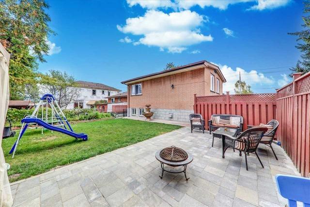 356 Painted Post Dr, House detached with 3 bedrooms, 2 bathrooms and 5 parking in Toronto ON | Image 21