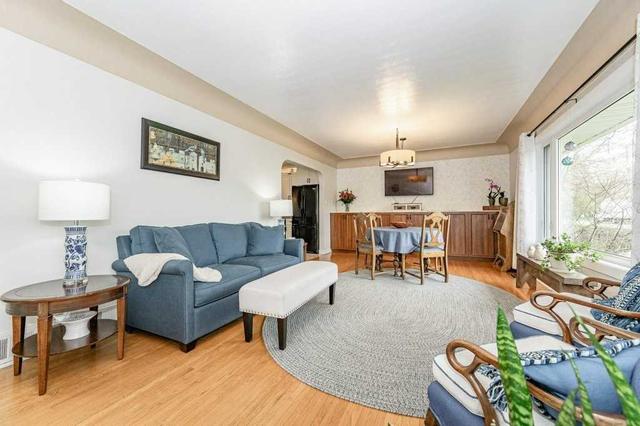 2 Cadillac Dr, House detached with 3 bedrooms, 2 bathrooms and 2 parking in Guelph ON | Image 15