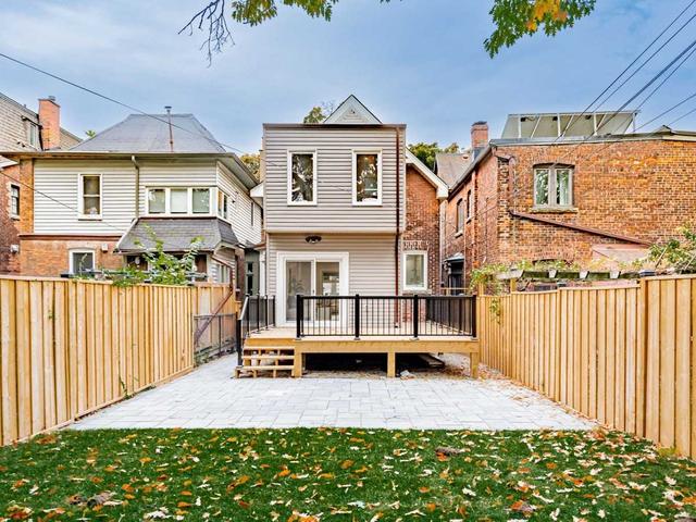 52 Ellsworth Ave, House detached with 3 bedrooms, 4 bathrooms and 0 parking in Toronto ON | Image 22