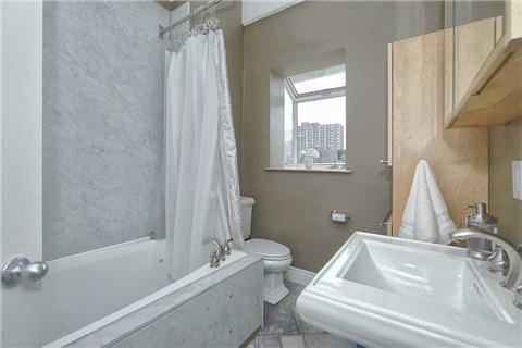257 Osler St, House semidetached with 3 bedrooms, 2 bathrooms and 1 parking in Toronto ON | Image 11