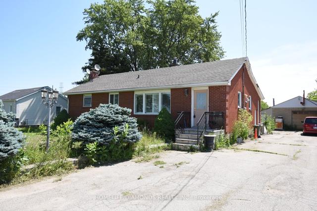 193 Glover Rd, House detached with 3 bedrooms, 1 bathrooms and 14 parking in Hamilton ON | Image 23