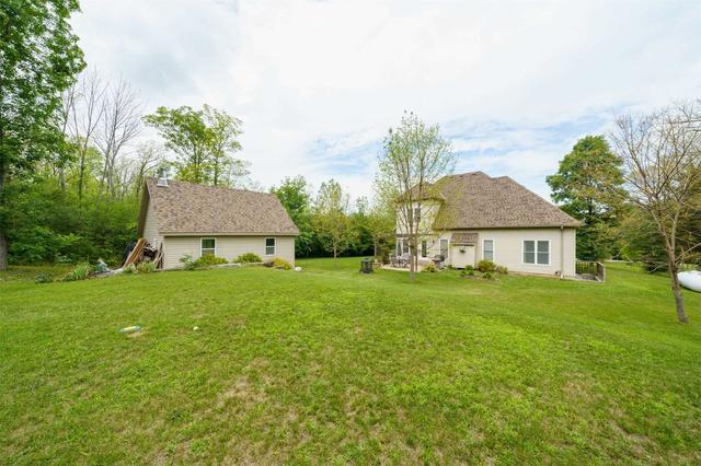 11587 Loyalist Pkwy, House detached with 4 bedrooms, 3 bathrooms and 7 parking in Prince Edward County ON | Image 8