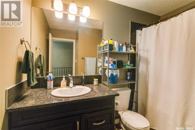 112 - 103 Klassen Crescent, House attached with 3 bedrooms, 2 bathrooms and null parking in Saskatoon SK | Image 18