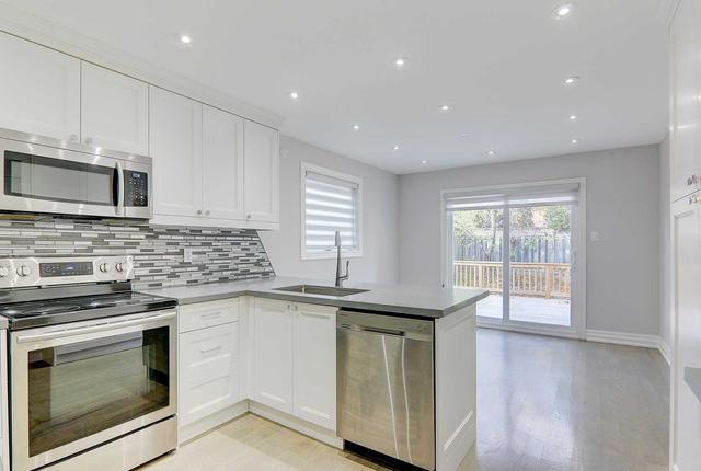 101 Woodriver St, House detached with 4 bedrooms, 4 bathrooms and 4 parking in Richmond Hill ON | Image 5
