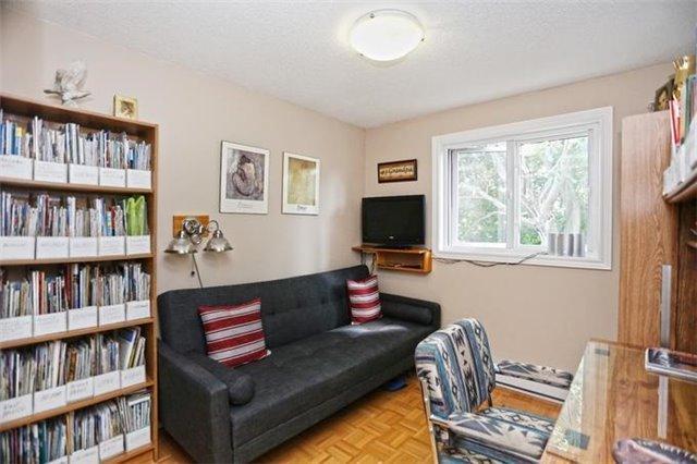 41 Briar Path, Townhouse with 3 bedrooms, 2 bathrooms and 2 parking in Brampton ON | Image 16
