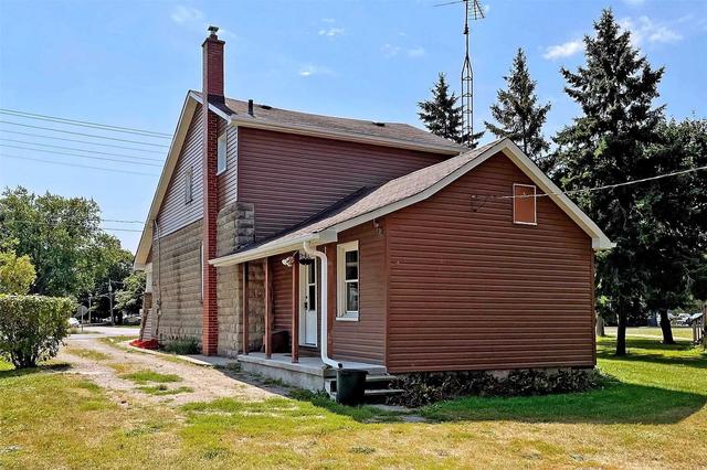 905 Highway 7, House detached with 3 bedrooms, 1 bathrooms and 4 parking in Kawartha Lakes ON | Image 26