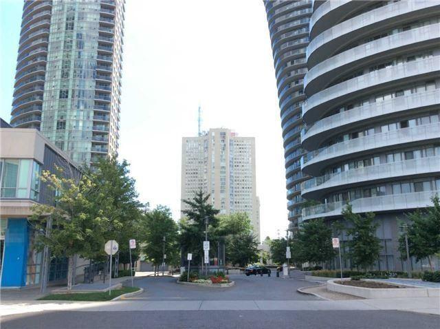 2610 - 80 Absolute Ave, Condo with 2 bedrooms, 2 bathrooms and 1 parking in Mississauga ON | Image 12