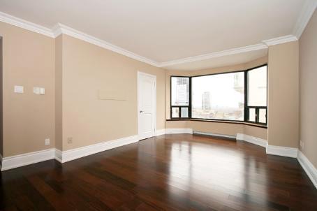 2206 - 175 Cumberland St, Condo with 2 bedrooms, 2 bathrooms and null parking in Toronto ON | Image 7