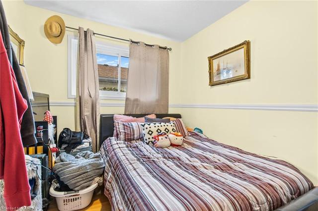 513 Grandtrunk Avenue, House semidetached with 4 bedrooms, 2 bathrooms and 2 parking in Kingston ON | Image 10