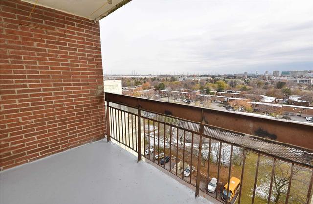 1101 - 4645 Jane St, Condo with 2 bedrooms, 1 bathrooms and 1 parking in Toronto ON | Image 20