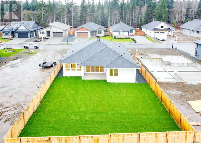 720 Salmonberry St, House detached with 3 bedrooms, 2 bathrooms and 4 parking in Campbell River BC | Image 46