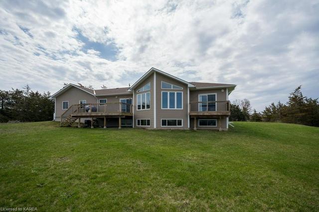 2516 County Road 9, House detached with 3 bedrooms, 3 bathrooms and 10 parking in Greater Napanee ON | Image 1