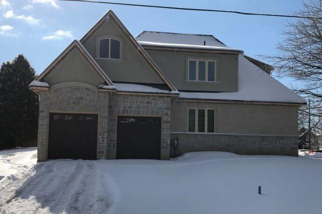 369 Harmony Hall Dr, House detached with 3 bedrooms, 3 bathrooms and 5 parking in Hamilton ON | Image 14