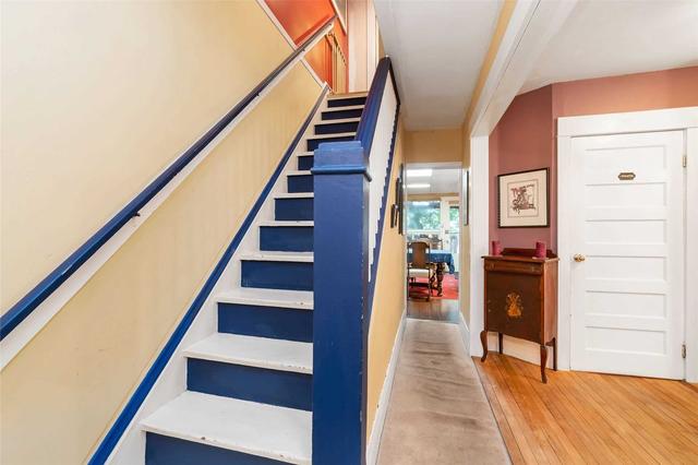 574 Coxwell Ave, House semidetached with 3 bedrooms, 3 bathrooms and 2 parking in Toronto ON | Image 5