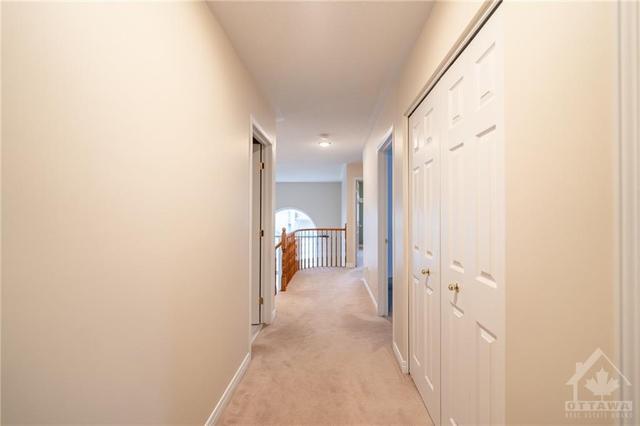 8 Upminster Way, House detached with 4 bedrooms, 3 bathrooms and 4 parking in Ottawa ON | Image 24