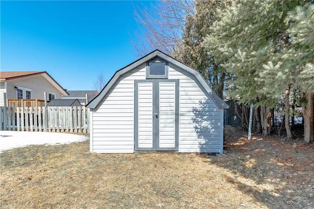 18 Briarwood Drive, House detached with 4 bedrooms, 2 bathrooms and 4 parking in Petawawa ON | Image 25