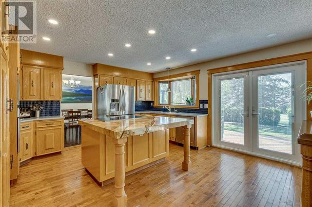 115 Lansdown Estates, House detached with 5 bedrooms, 3 bathrooms and 6 parking in Rocky View County AB | Image 3