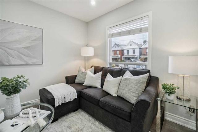 14 Edward St, House semidetached with 3 bedrooms, 2 bathrooms and 1 parking in Hamilton ON | Image 39
